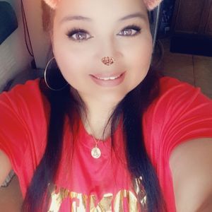 Meet your Posher, Gloria